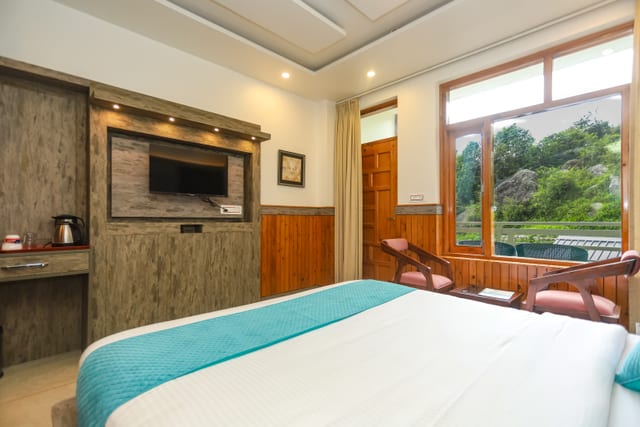 Deluxe Room at BR Resort