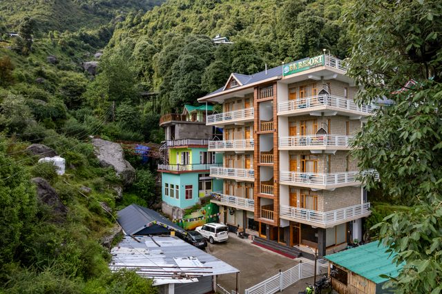 B.R. Resort - BR Resort mountain view